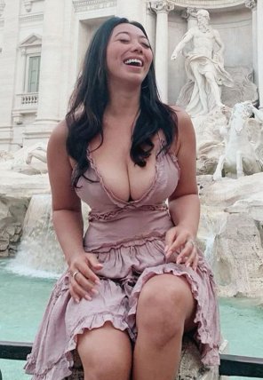 amateurfoto By the Fountain