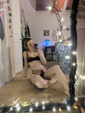amateur-Foto [F]eeling playful tonight with no one to play with