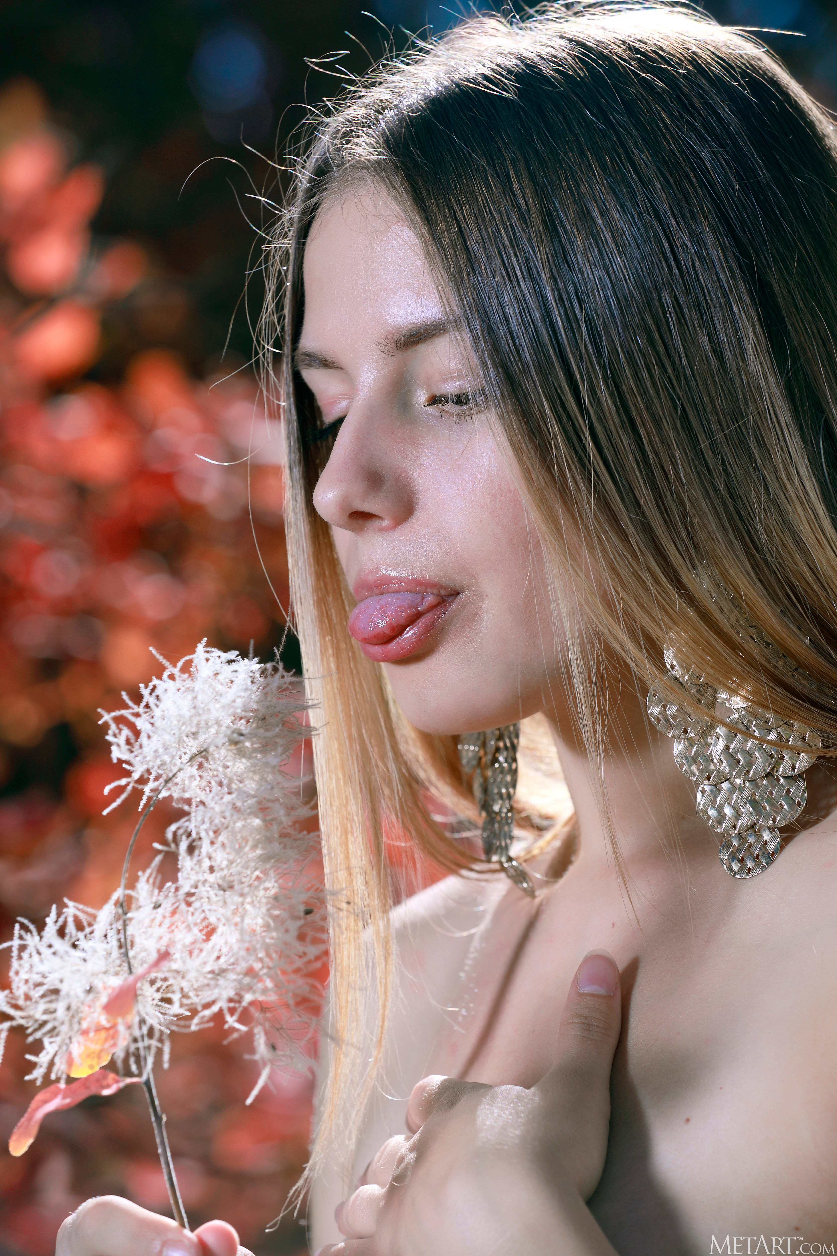 amateur photo MetArt_Fall-Fling_Dakota-Pink_high_0087