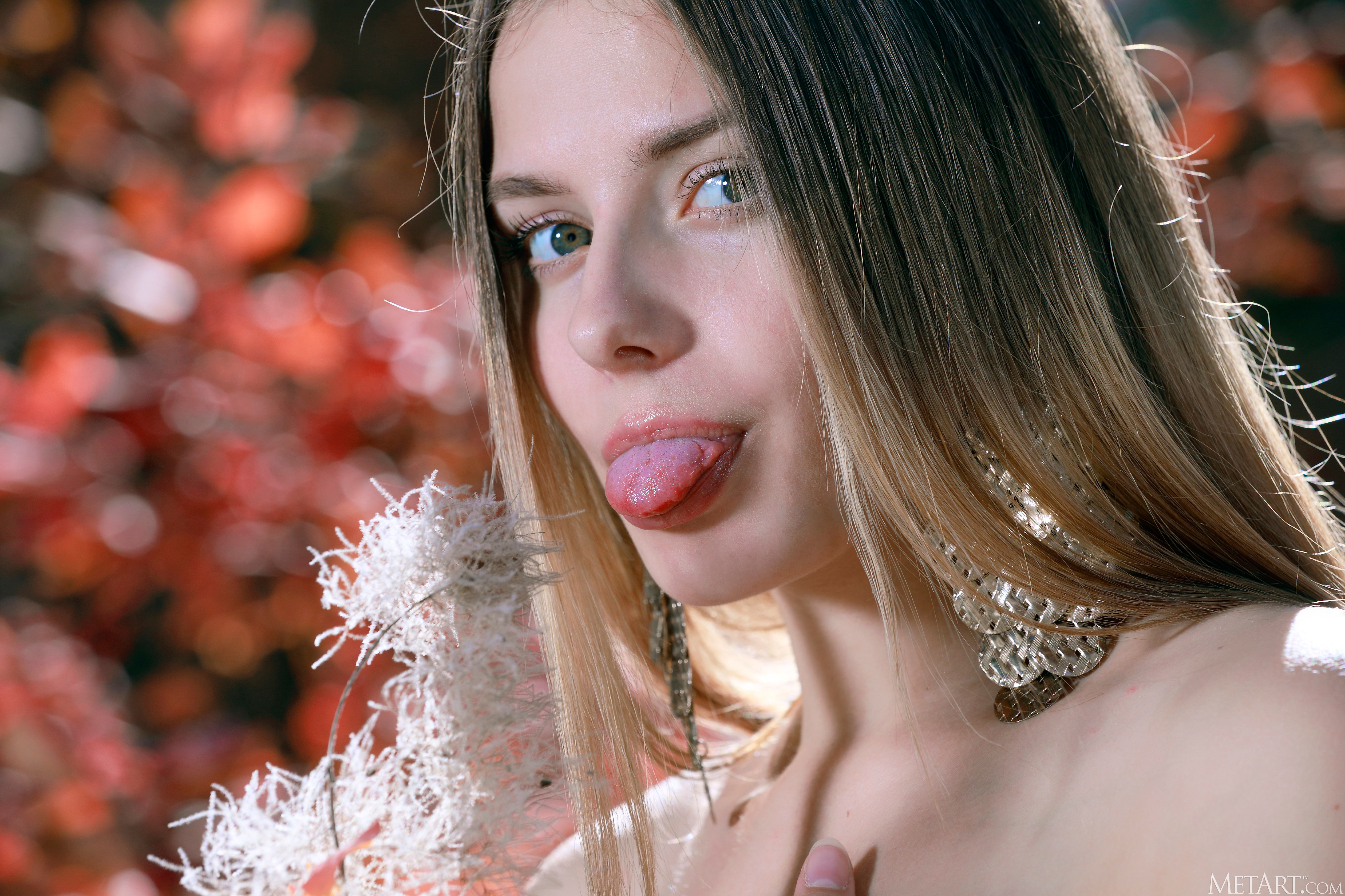 amateur photo MetArt_Fall-Fling_Dakota-Pink_high_0088