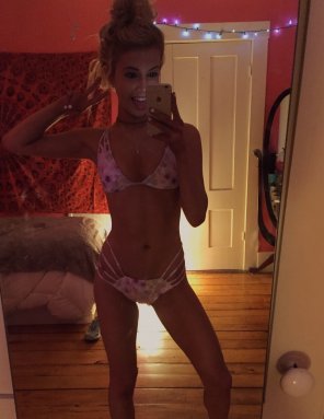 amateur pic Bikini Babe being silly