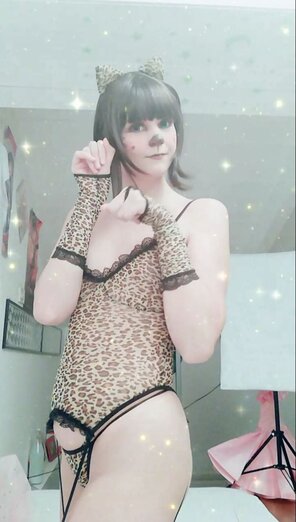 foto amateur Do you like leopard lingerie?
