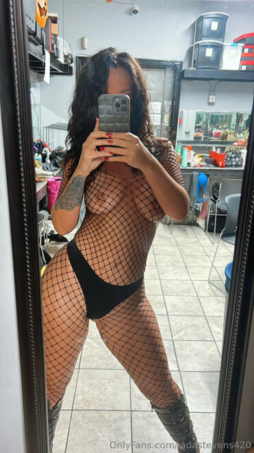 1284x2282_9c1ecbe374de43377a6efaba765d874c