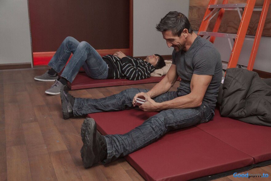 075_e1f87305300f3df6c51dd5a45a6d98da