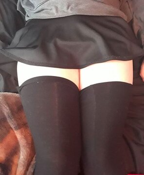[F] I love this tiny skirt ~