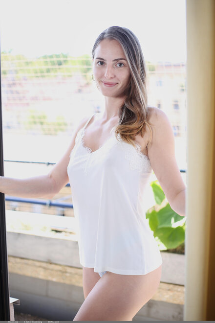 Domai_Anna-Love-2_Anna-Love_medium_0002