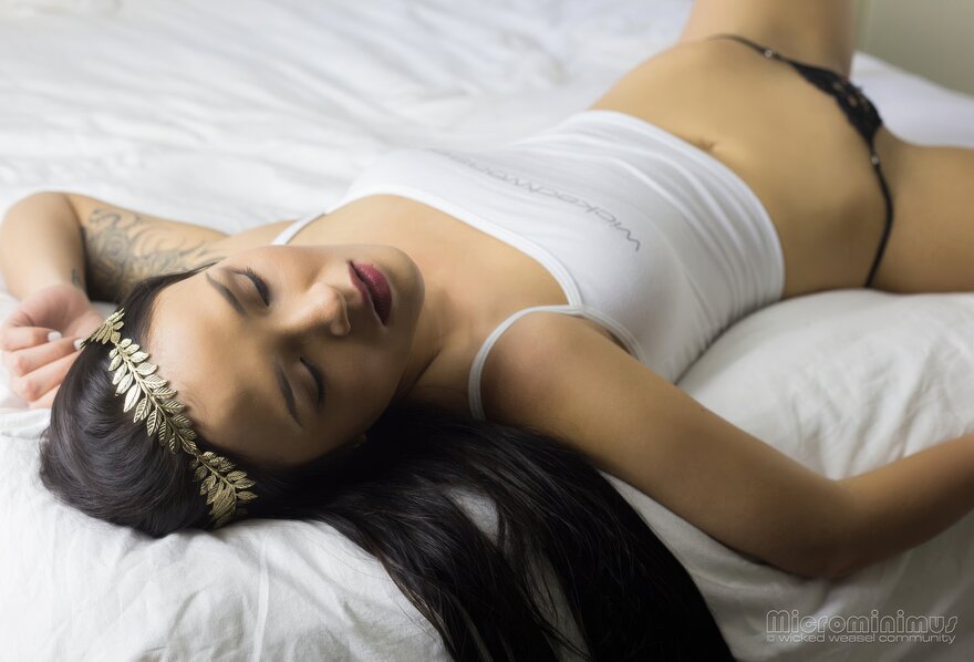 QueenOfHearts-003-topaz-enhance-2.8x