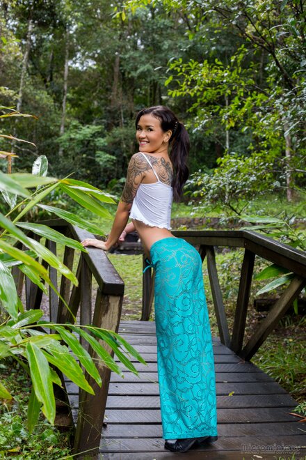 WetGarden-003-topaz-faceai-enhance-1.9x