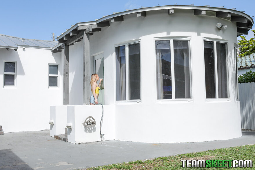 dyked_abby_adams_and_rachael_cavalli_076