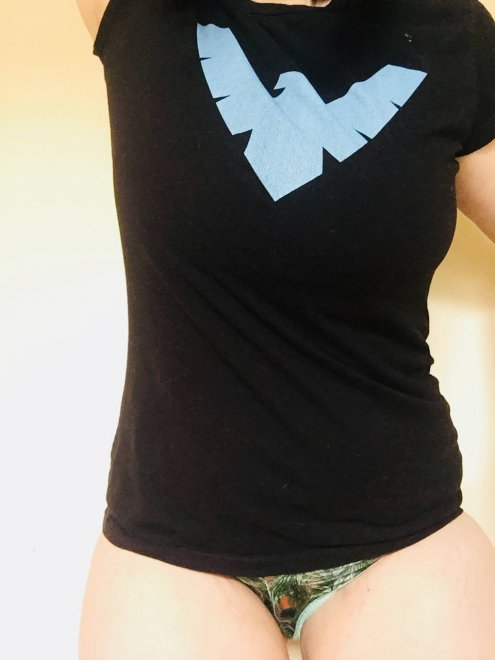 Raise your hand i[f] Nightwing is your favorite DC superhero!!!!
