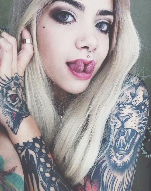 Teen porn tattoo Female Student