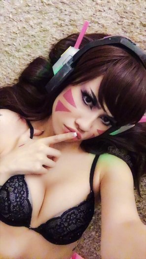 foto amatoriale Pici'm not a good loser!! :x d.va from overwatch