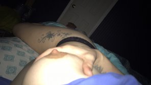 zdjęcie amatorskie new here ðŸ˜‡ iâ€™m thinking of re-piercing my tits, any opinions?