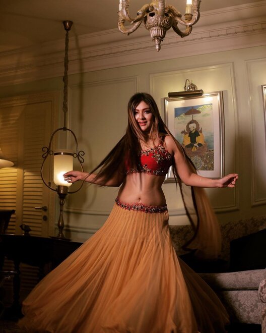 -6296275752626269147_121