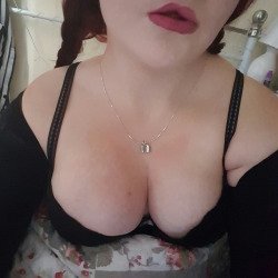 amateur pic Love this top