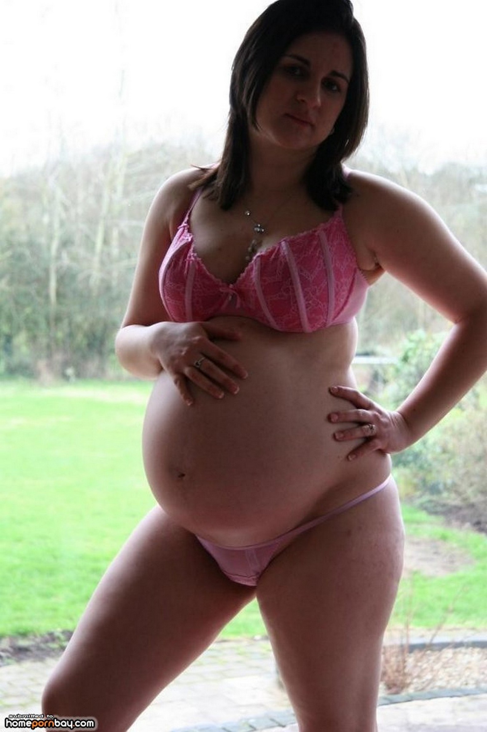 Pregnant housewife posing naked - 1 (21) Porn picture