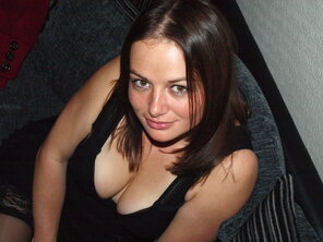 foto amatoriale Busty British Wife from Exeter