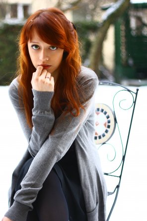 zdjęcie amatorskie Redhead in winter