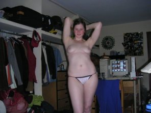 amateur pic Lovely hips...