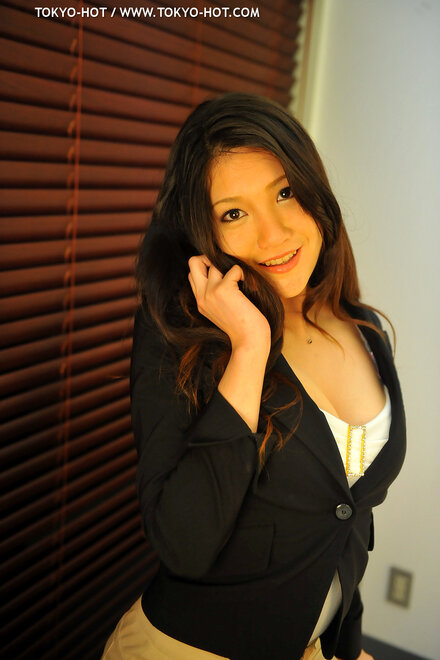 e429yayoi_kuroda0057