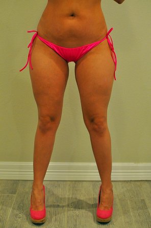 amateur-Foto Front view on my bikini photoshoot, enjoy