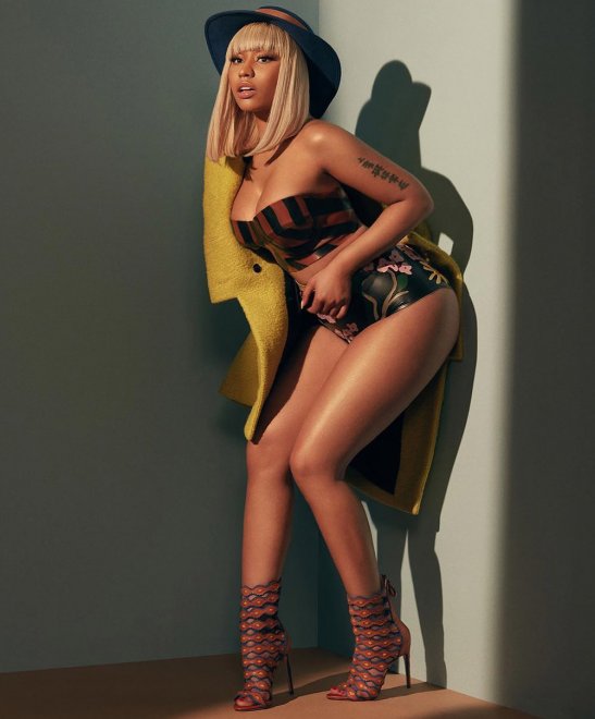 Nicki Minaj nude