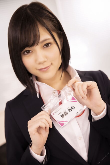 PRESTIGE POSE MESSAGE 04-48