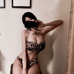 zdjęcie amatorskie Skinny Asian girl with big boobs