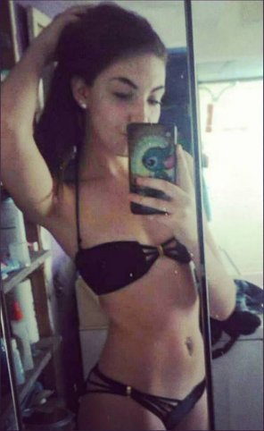 amateur pic Black Bikini