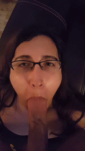 amateur-Foto So hard to [f]it it all in my [m]outh...
