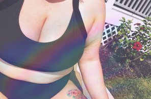 amateur photo Sunbathing - wish I was in the nude. â˜€ï¸