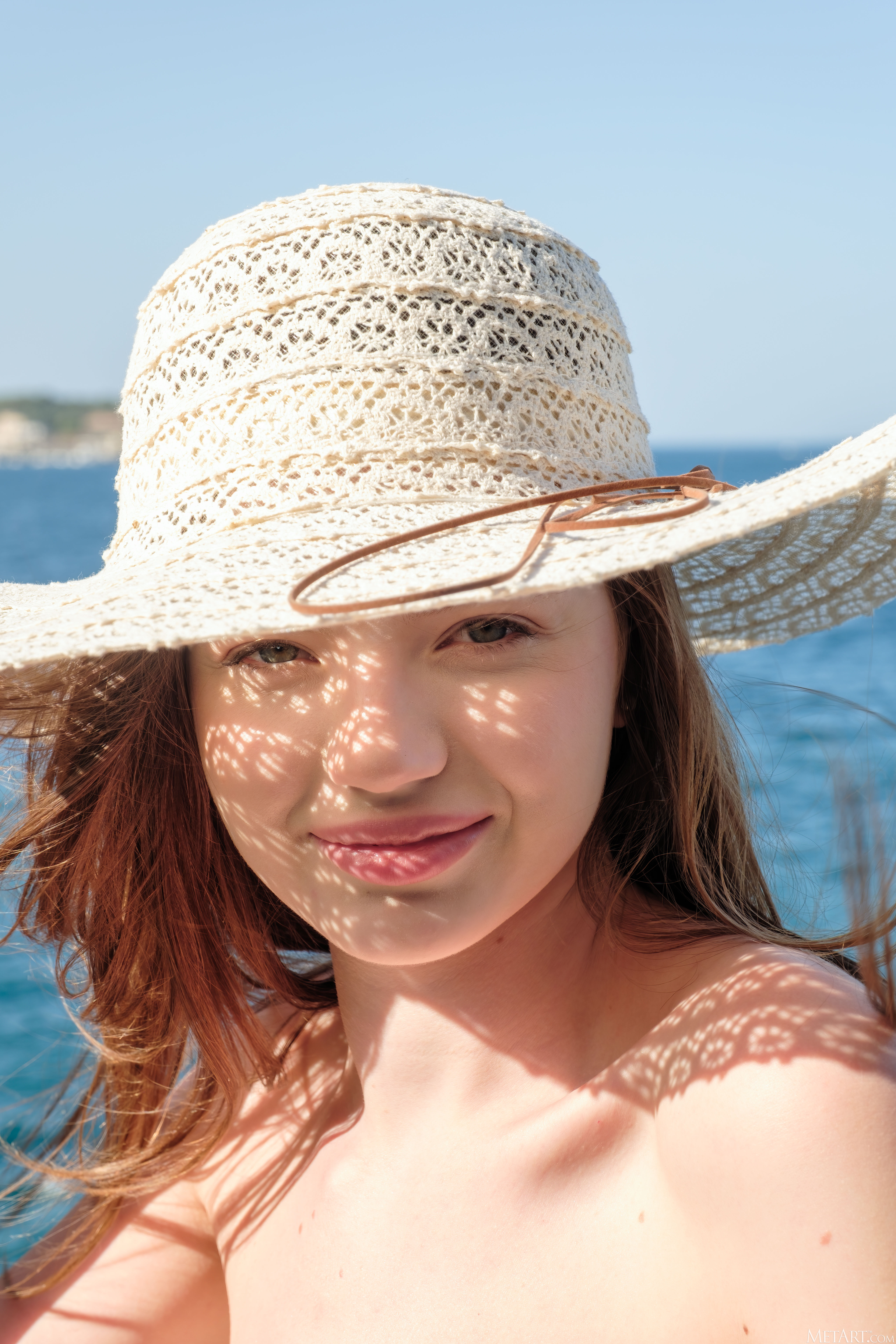 amateur photo MetArt_Ocean-Breeze_Toree_high_0003