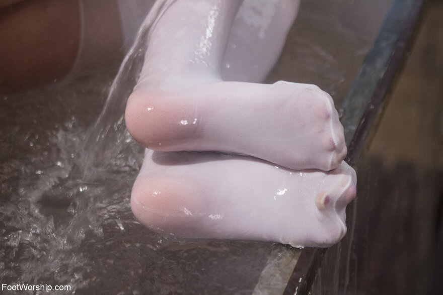 28405_LexiBelleBreanneBensonBrandyAniston092