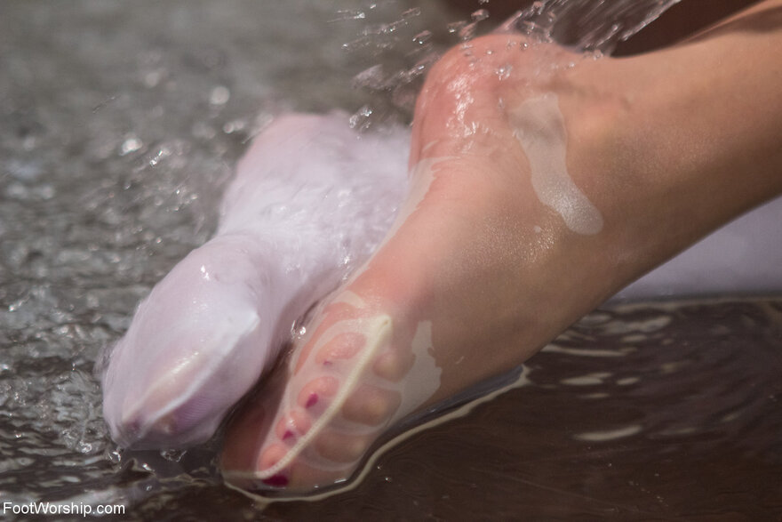 28405_LexiBelleBreanneBensonBrandyAniston096