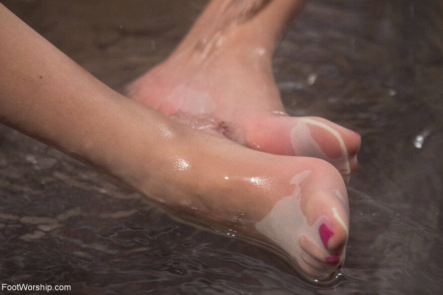 28405_LexiBelleBreanneBensonBrandyAniston101