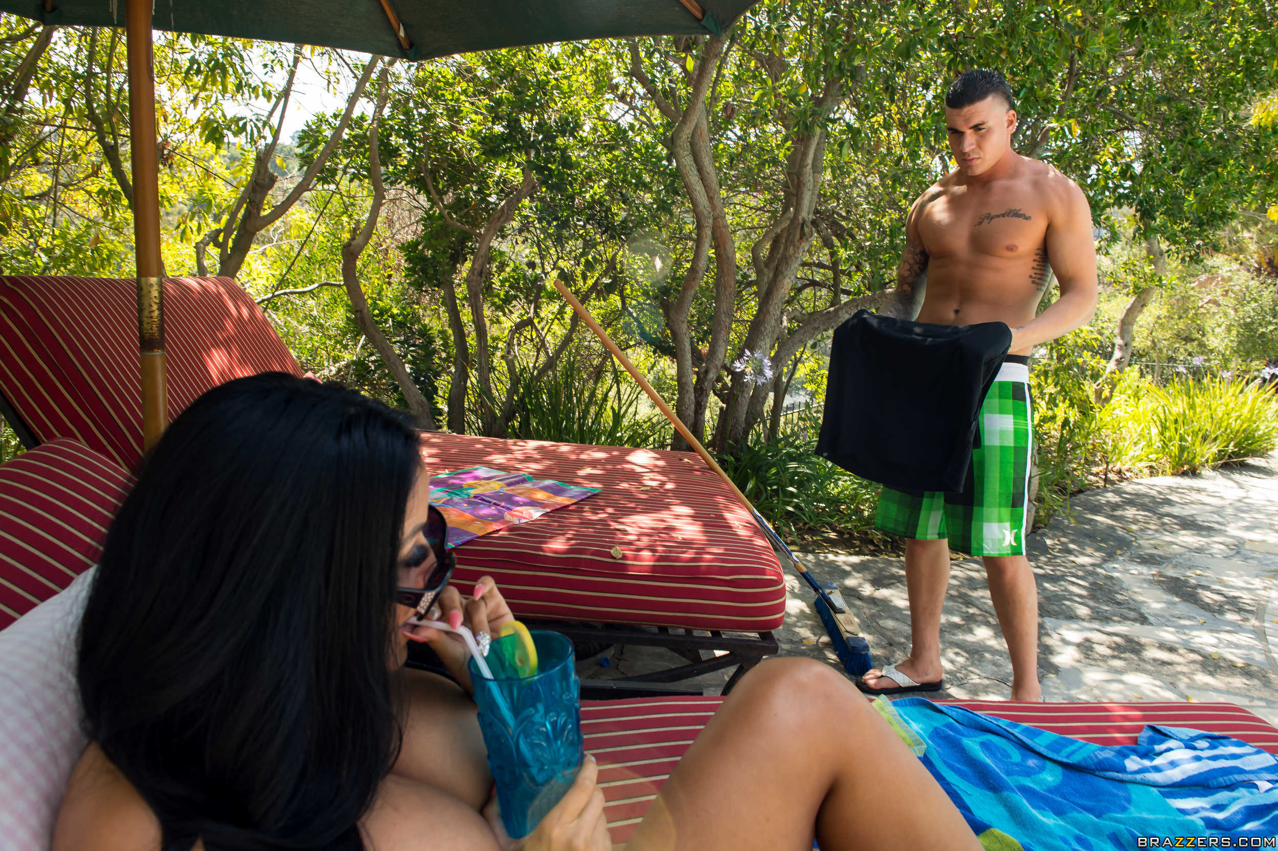 amateur photo 1000051730