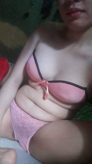amateur pic received_2221153321234885