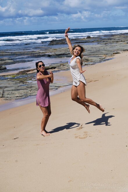 Jumping 274-topaz-faceai-enhance-1.8x nude