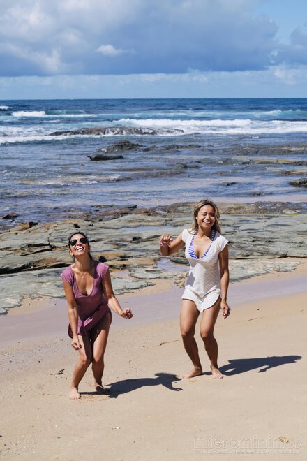 Jumping 275-topaz-faceai-enhance-1.8x nude