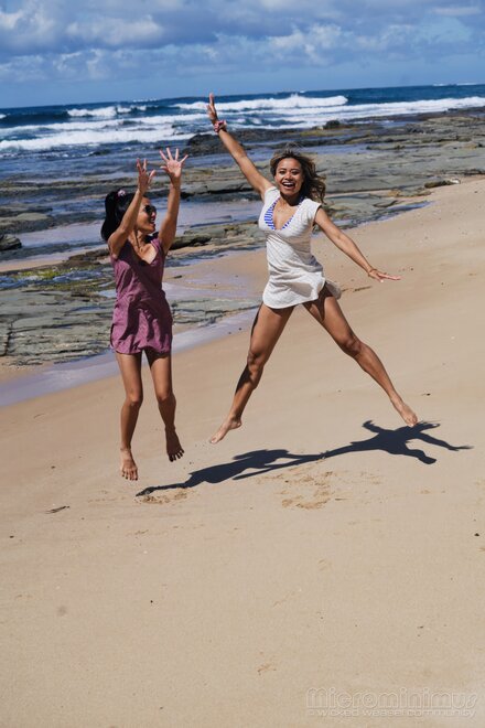 Jumping 277-topaz-faceai-enhance-1.8x nude