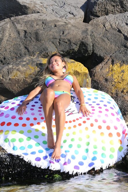 Rainbow 386-topaz-sharpen-faceai nude