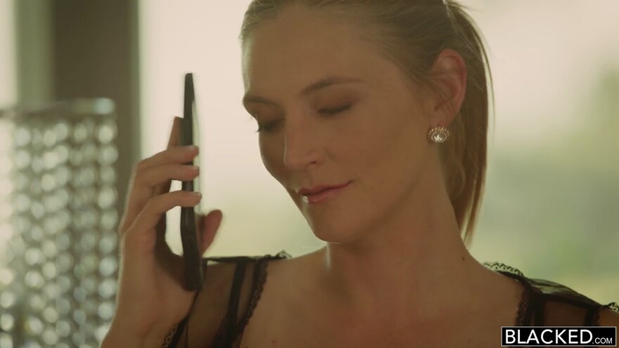 mona-wales-squad-goals_720p.mp4_20240904020308_0019