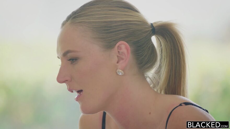 mona-wales-squad-goals_720p.mp4_20240904020308_0086