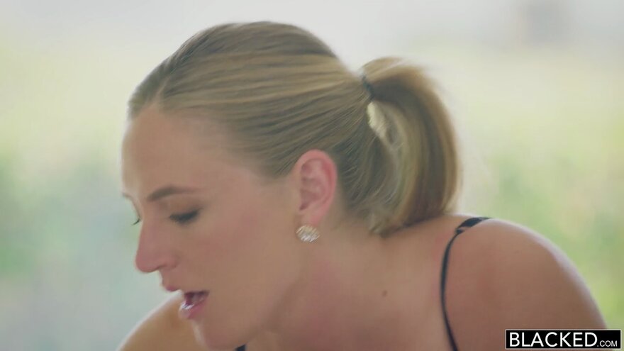 mona-wales-squad-goals_720p.mp4_20240904020308_0089