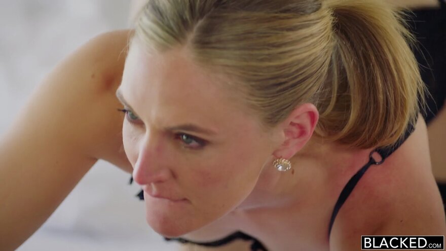 mona-wales-squad-goals_720p.mp4_20240904020308_0177