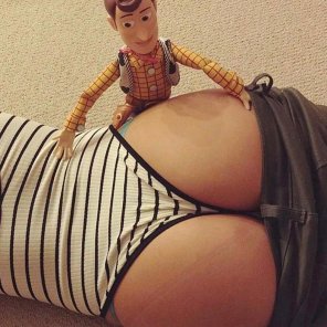 amateur photo Woody discovering the ass