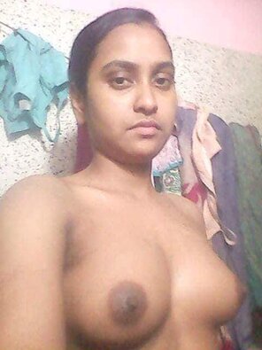 foto amateur Srilankan teen girl