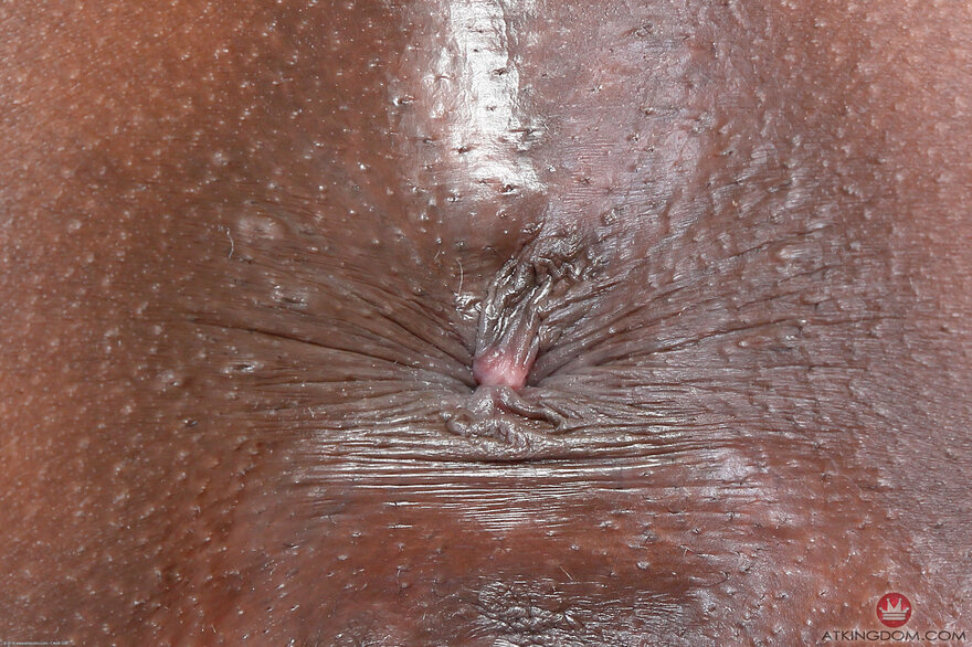 167246852_ana027gbp_348349058