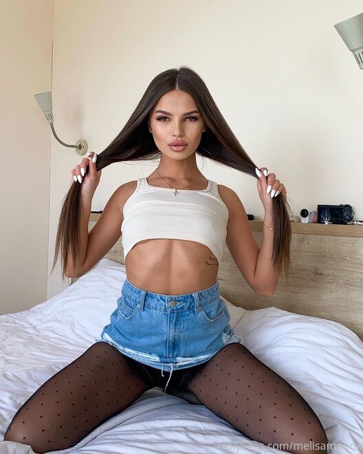 1440x1800_717b9cd413730afdf1364f128b6376eb-AhnnIDth