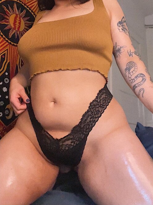 Thick_Latina_fuckmeat_pt_2_IMG_4144